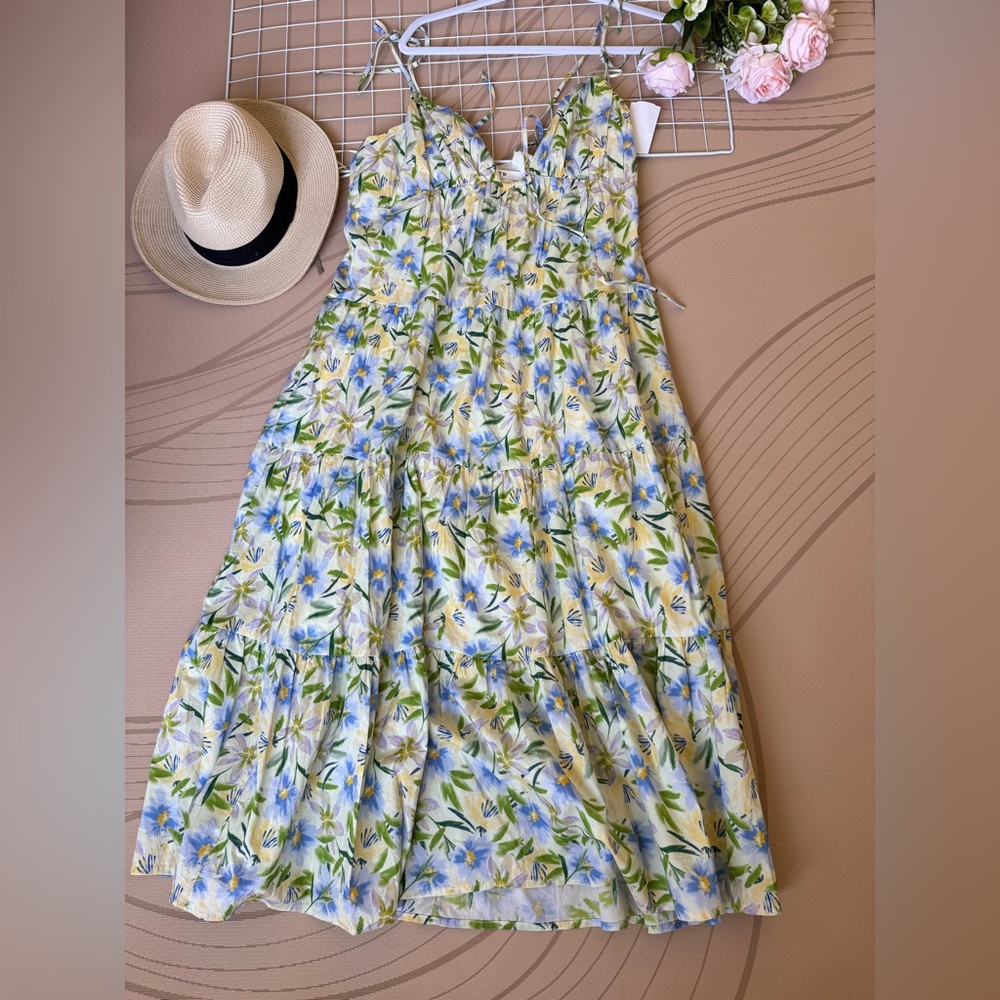 Astr Floral Maxi Dress in Light Blue, Green & Cream